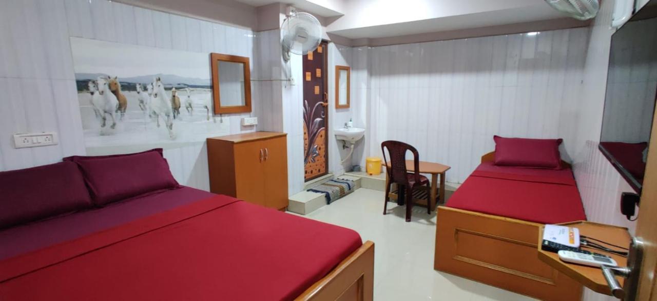 Hotel S.S.K Residency Chennai Esterno foto